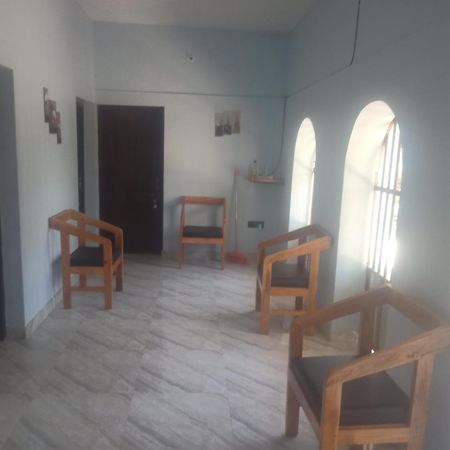 Silver Estate Home Stay Варкала Стая снимка
